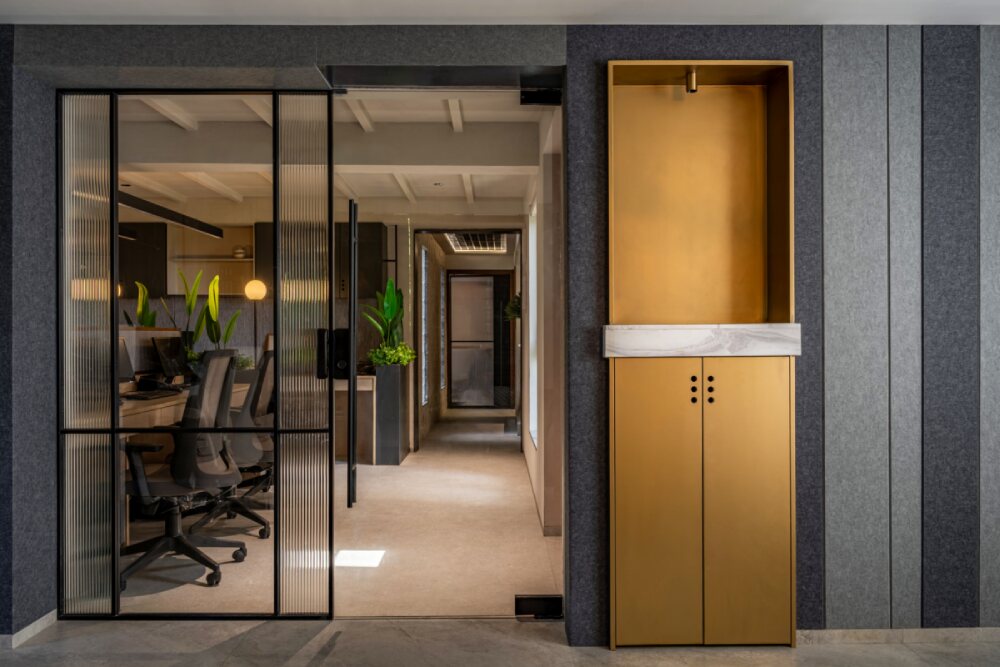 Nutronic Engineering Offices by Arrowmark