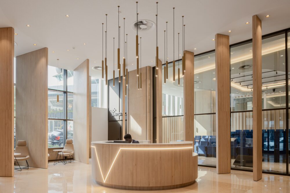 Victoria Seguros Offices by DONE Design to Build