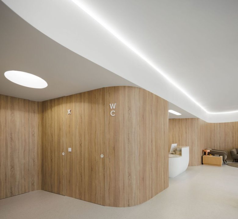 Clinica Mood na Maia com Arquitectura Tsou Arquitectos e fotogra