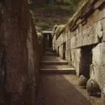 ITALY - SEPTEMBER 27: Aedicule tombs, Etruscan necropolis of the Crocifisso del Tufo, Orvieto, Umbria, Italy. Etruscan civilisation, 6th-5th century BC. (Photo by DeAgostini/Getty Images)
