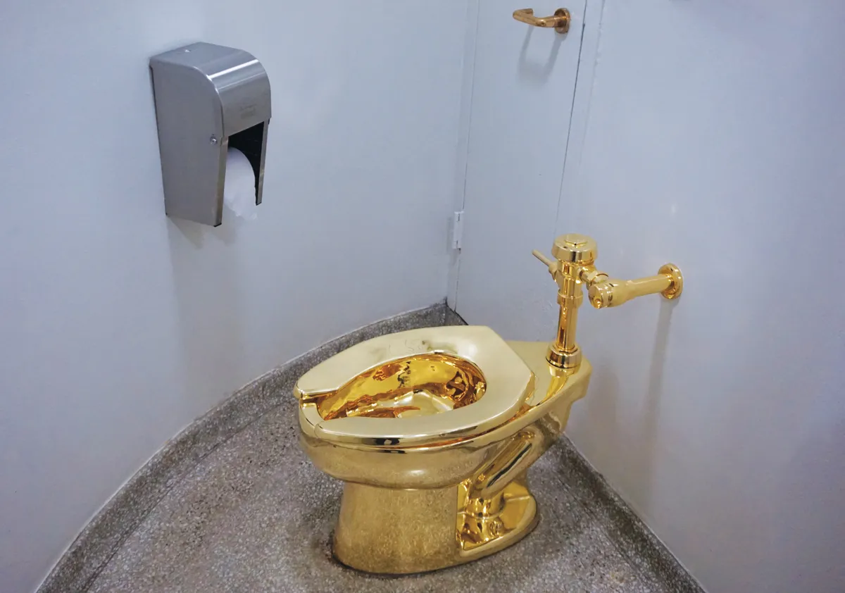 Maurizio Cattelan, America, 2016, golden toilet