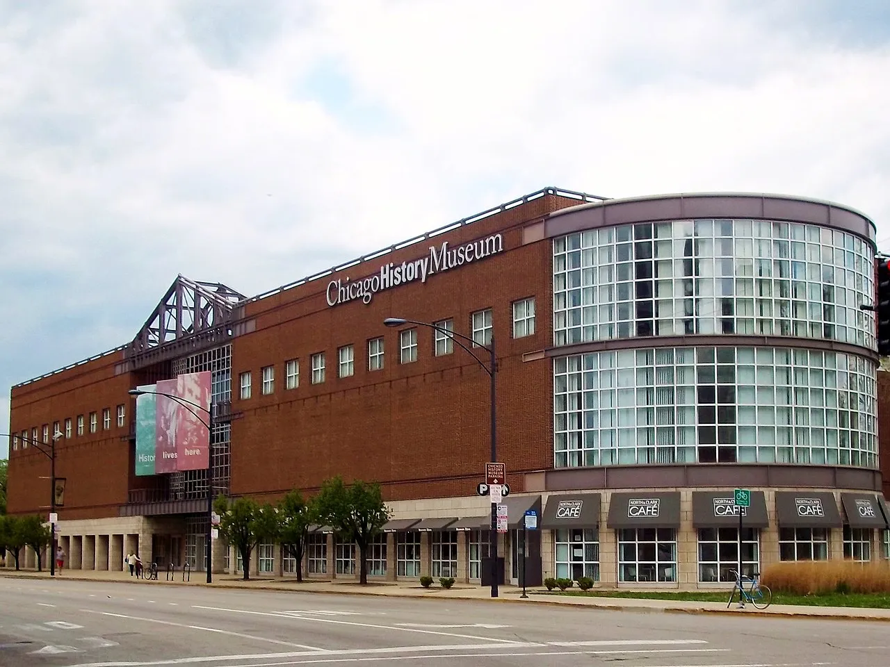 Exterior of the Chicago History Museum, Illinois, 2012.