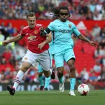MANCHESTER, ENGLAND - SEPTEMBER 2:  Karel Poborsky of Manchester United Legends in action with Edgar Davids of Barcelona Legends during the MU Foundation charity match between Manchester United Legends and Barcelona Legends at Old Trafford September 2, 2017, in Manchester, England. (Photo John Peters/Manchester United via Getty Images)