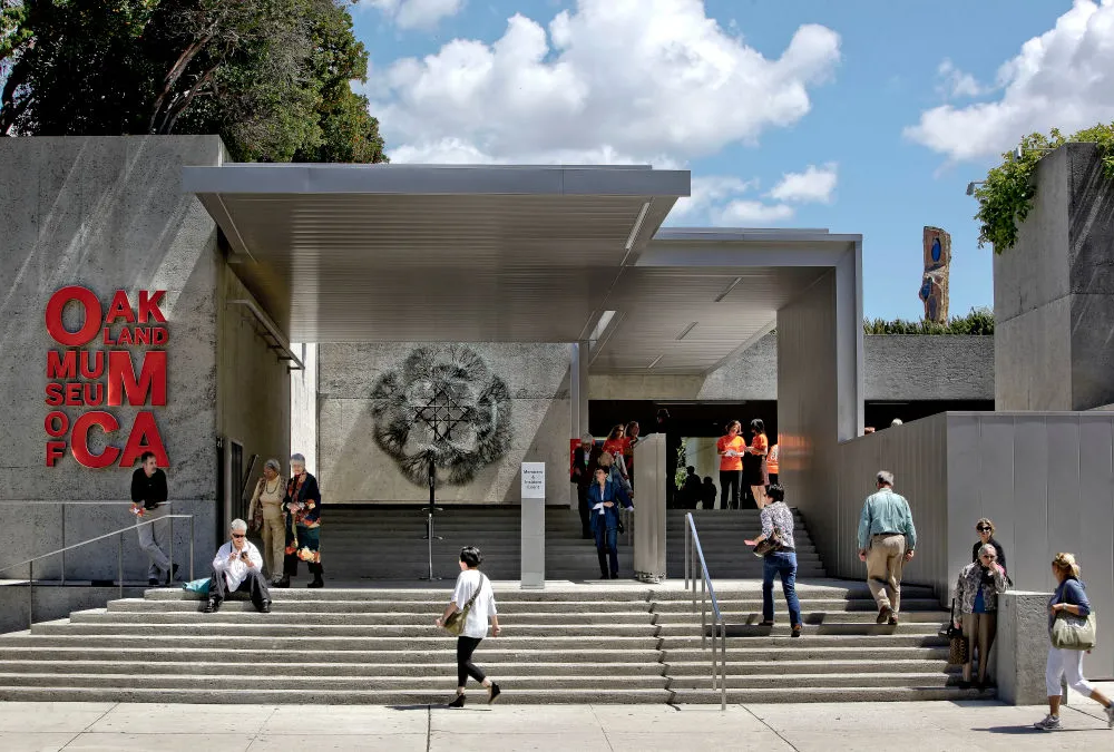 Exterior view of the front entrance of the Oakland Museum of California, 2010.
