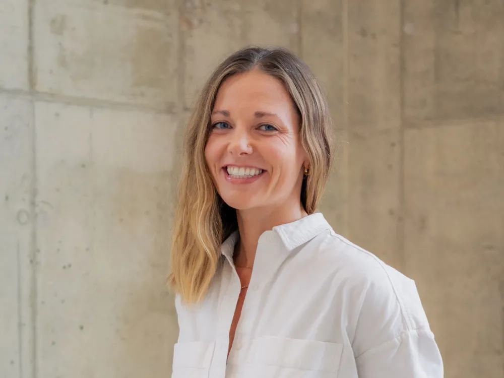 Portrait of Liz Munsell.