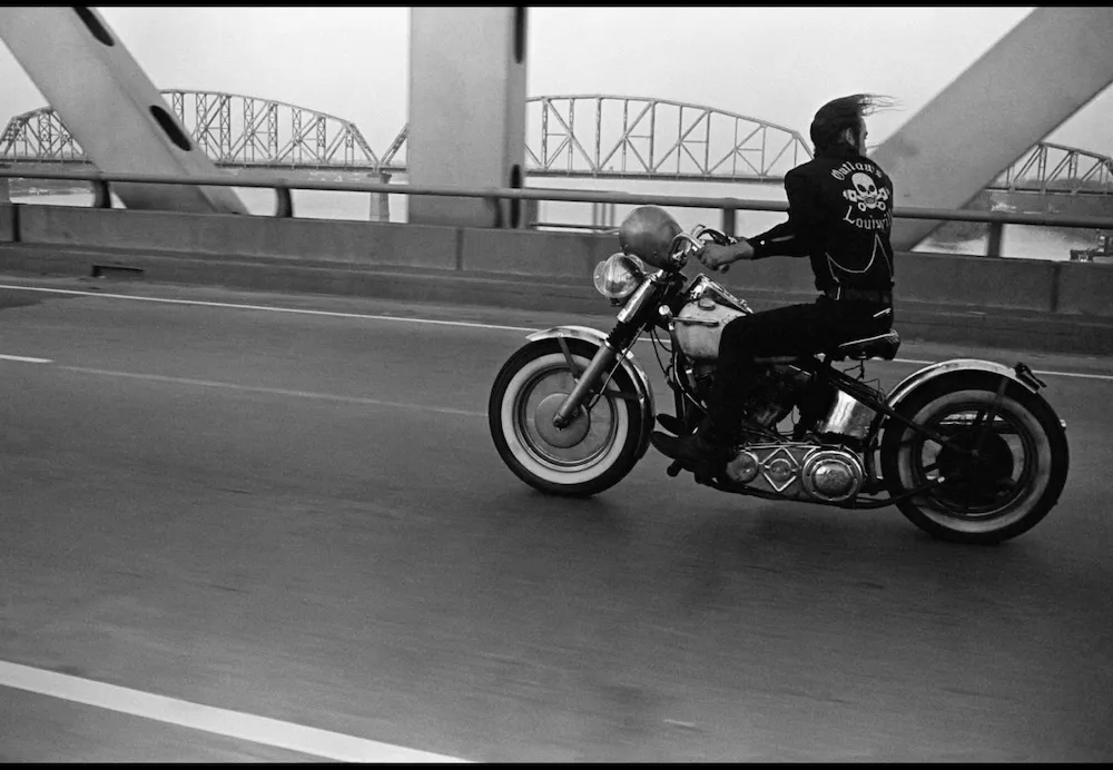USA. Louisville, Kentucky. 1966. Crossing the Ohio.