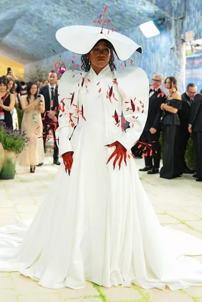 NEW YORK, NEW YORK - MAY 04: Naomi Osaka attends the 2026 Met Gala celebrating 