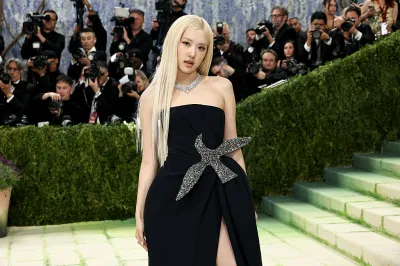 NEW YORK, NEW YORK - MAY 04: Rosé attends the 2026 Met Gala celebrating 