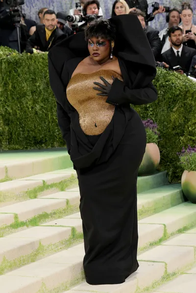 NEW YORK, NEW YORK - MAY 04: Yseult attends the 2026 Met Gala celebrating 